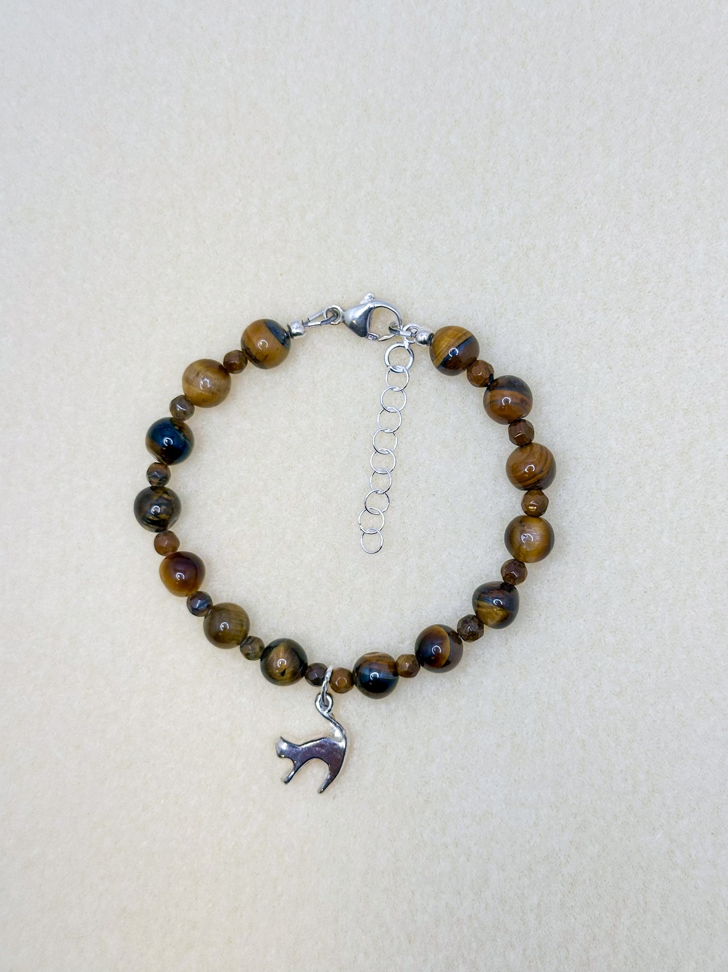 Beautiful Tiger Eye Semi Precious Gemstone Bracelet
